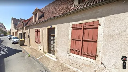Cher : pour 1 euro, cette maison de 90 m2 est à vous